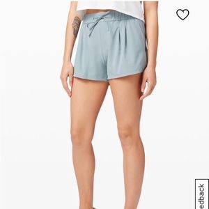 Lululemon Stroll at Sundown Mid-Rise Short 3”